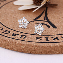 Load image into Gallery viewer, Recommend Cute Exquisite Simlated Pearl Crystal Stud Earring Butterfly Snowflake Star Triangle Crown Shape Earring
