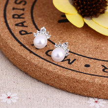 Load image into Gallery viewer, Recommend Cute Exquisite Simlated Pearl Crystal Stud Earring Butterfly Snowflake Star Triangle Crown Shape Earring
